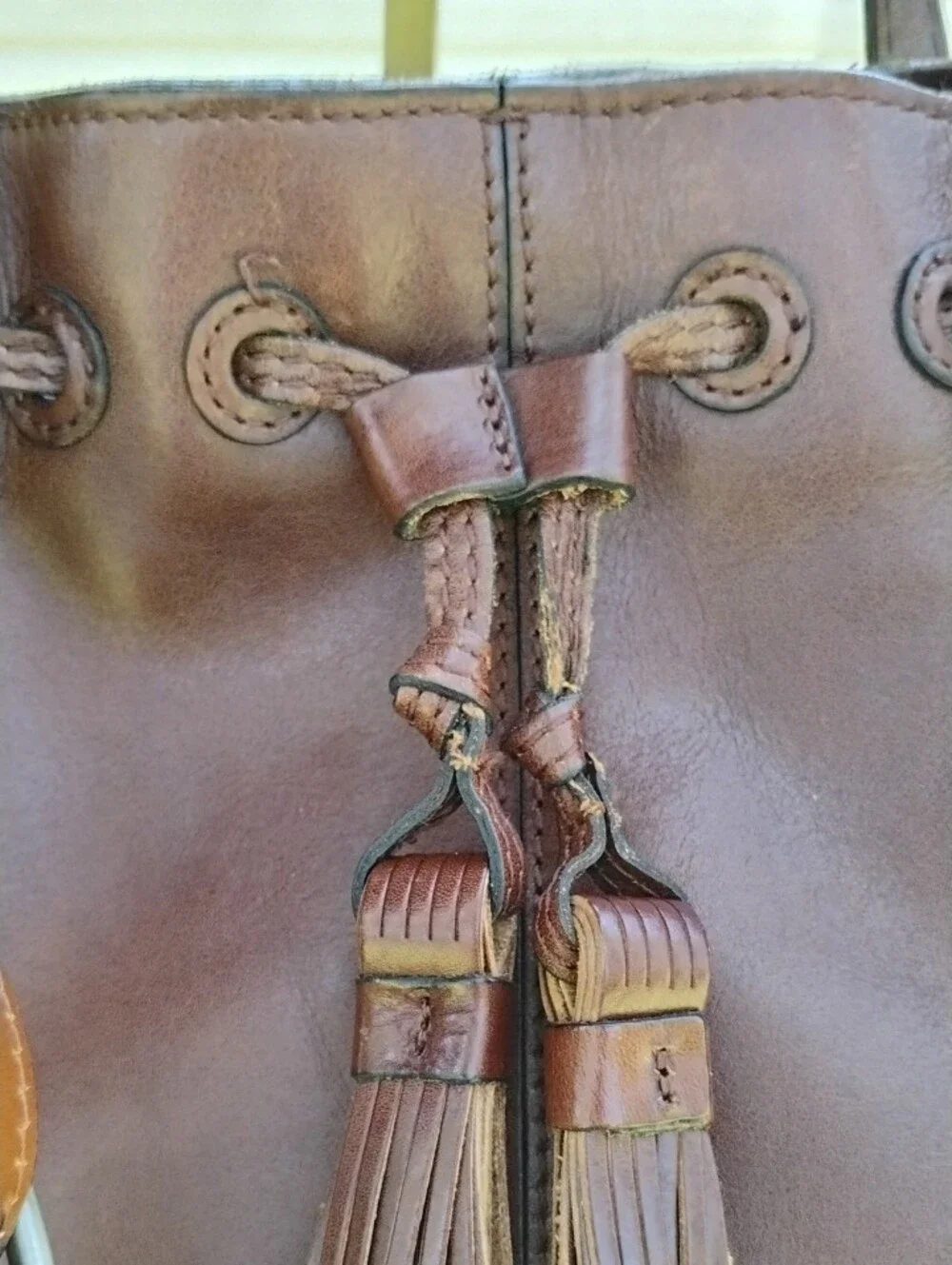 Patricia Nash Leather Whitney Drawstring Tote Bag - 3 Compartment _ Cross. Strap - Picture 4 of 15